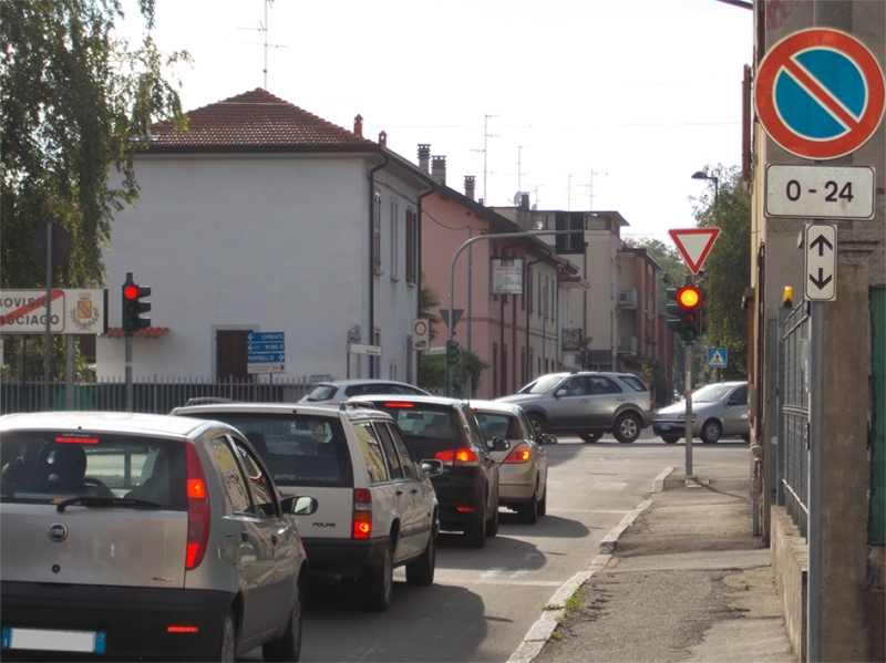 Via Bonaparte - Incrocio Comasina
