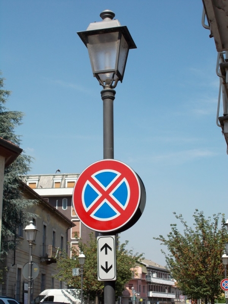 Divieto-di-fermata.jpg