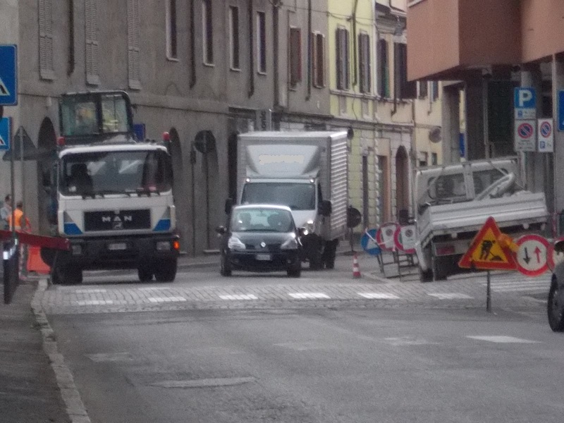 Via-Roma.JPG
