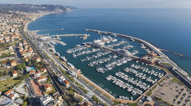 Marina_di_Loano.jpg